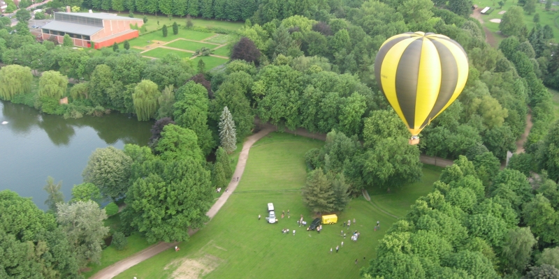 Turnhout - opstijgen vanuit het stadspark